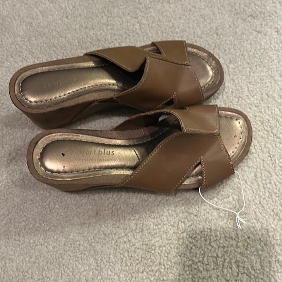 Wedge sandal - Picture 1 of 4